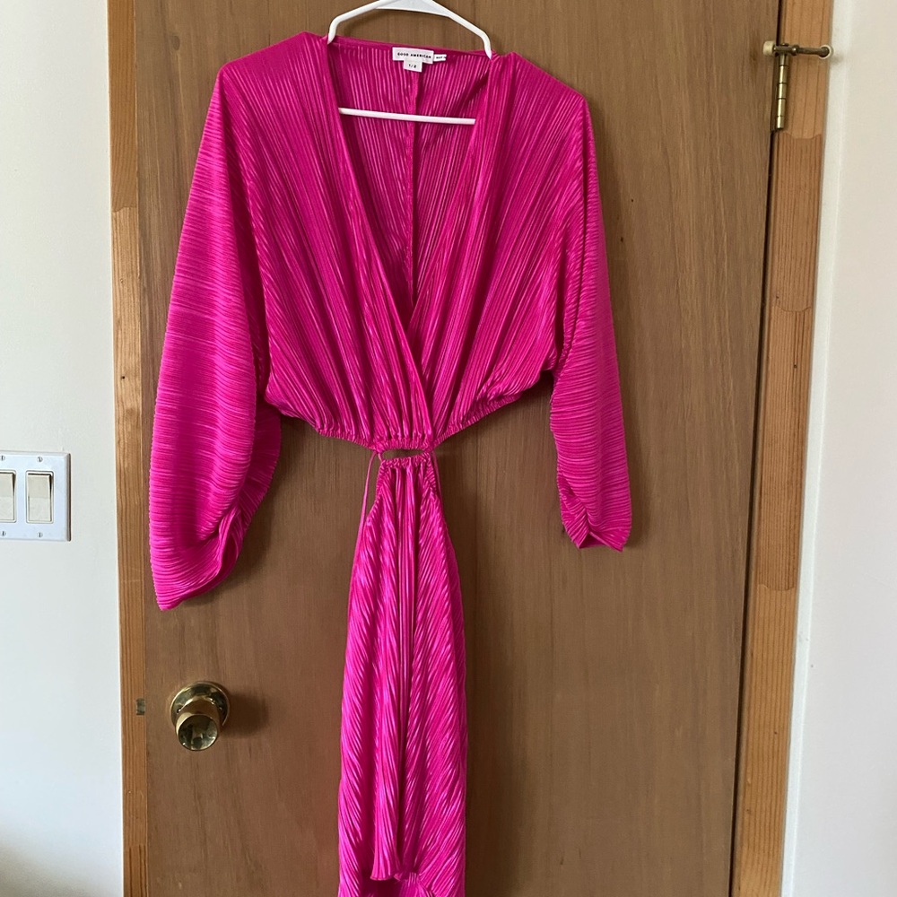 Good American Pink Plisse Pleated Dress Size 1/2, Small Medium